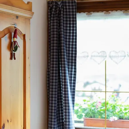 Mistral 利维尼奥