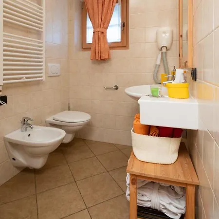 Mistral Apartment *